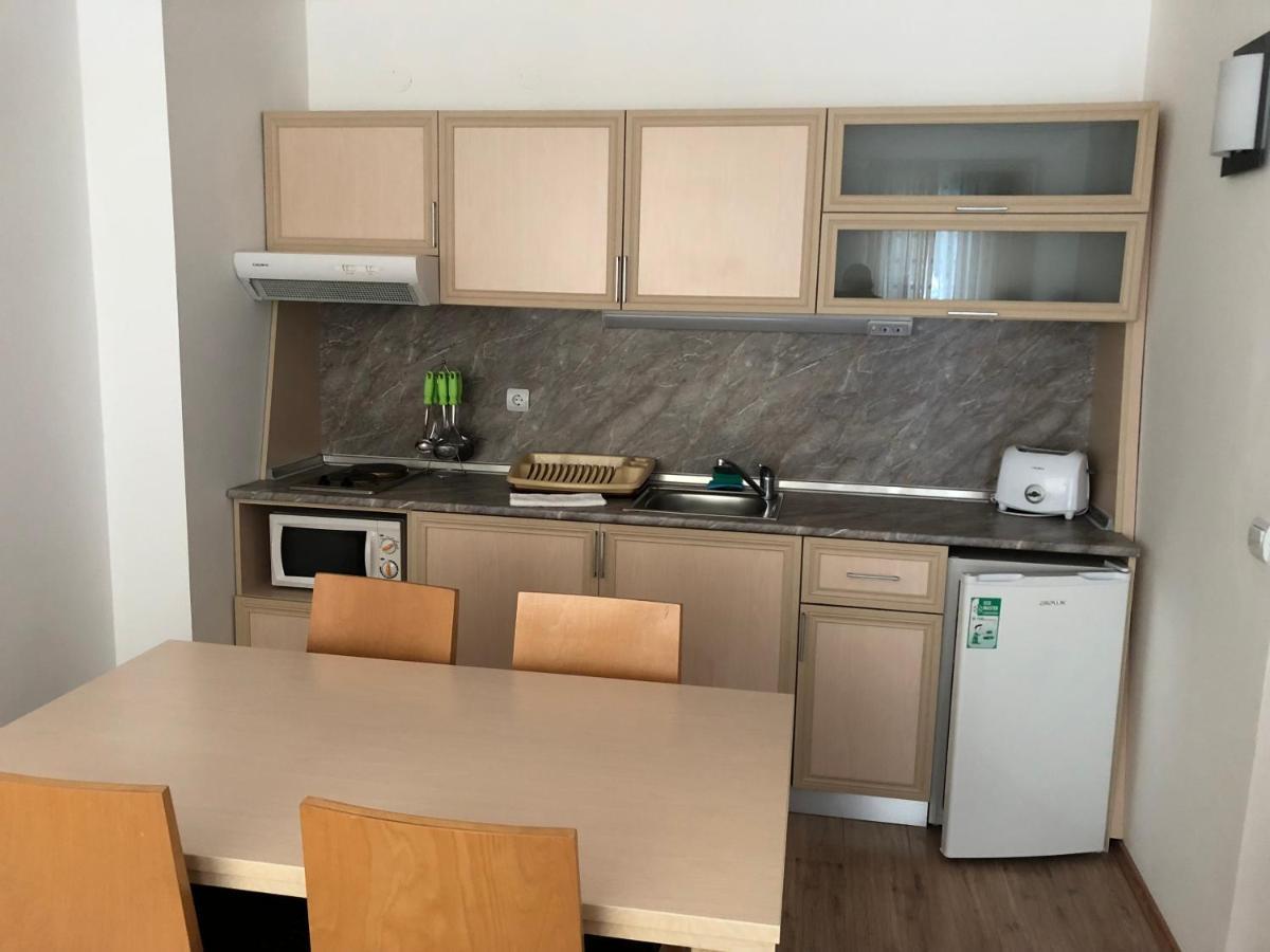 Appartamento Апартамент В Хотел Стената, Пампорово Smoljan Esterno foto
